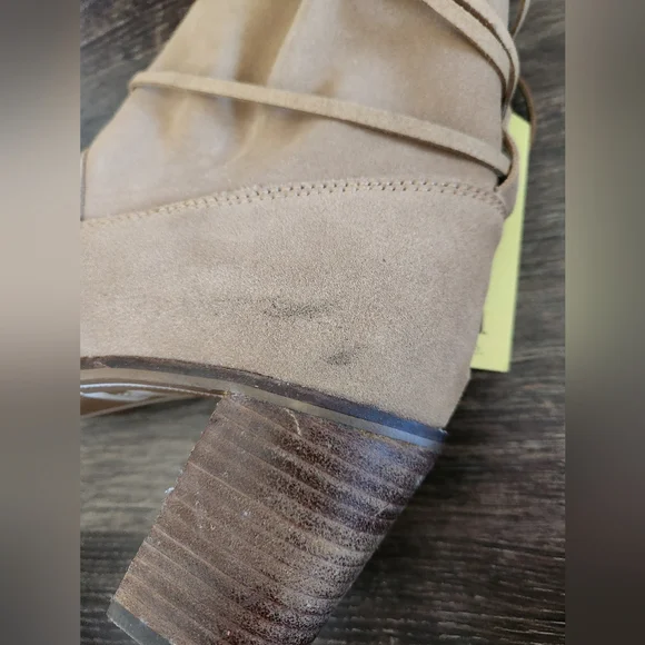 NWT TOMS Mila Toffee Suede Leather Boots 11 - Picture 9 of 10